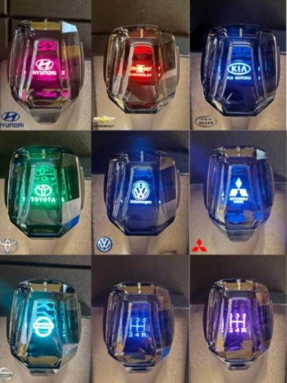 PERILLA DE CRISTAL CON ILUMINACIÓN LED COMPATIBLE CON ROSCA DE 8, 10 Y 12MM