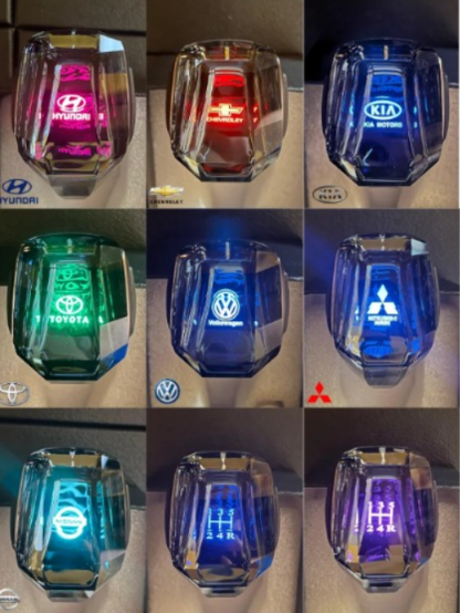 PERILLA DE CRISTAL CON ILUMINACIÓN LED COMPATIBLE CON ROSCA DE 8, 10 Y 12MM